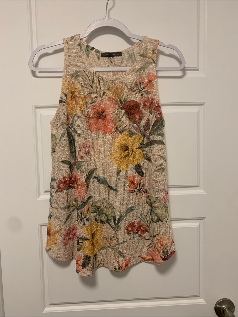 Suzy Shier Floral Textured Tank in Beige with Yellow & Coral Blooms